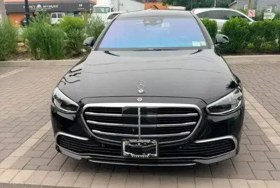 Mercedes-Benz S-Class S580 (2025)
